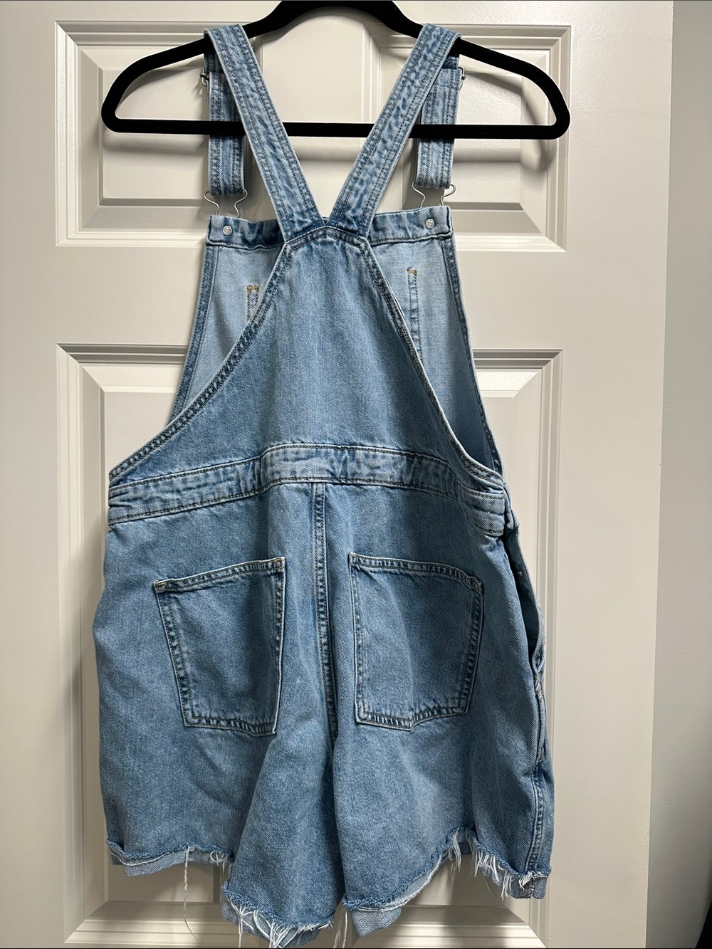 Universal Thread Light Blue Denim Short Overalls - Picture 2 of 2
